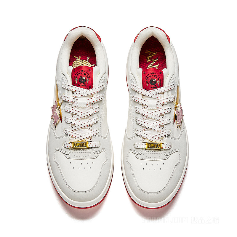 安踏月影柔软舒适男子经典板鞋