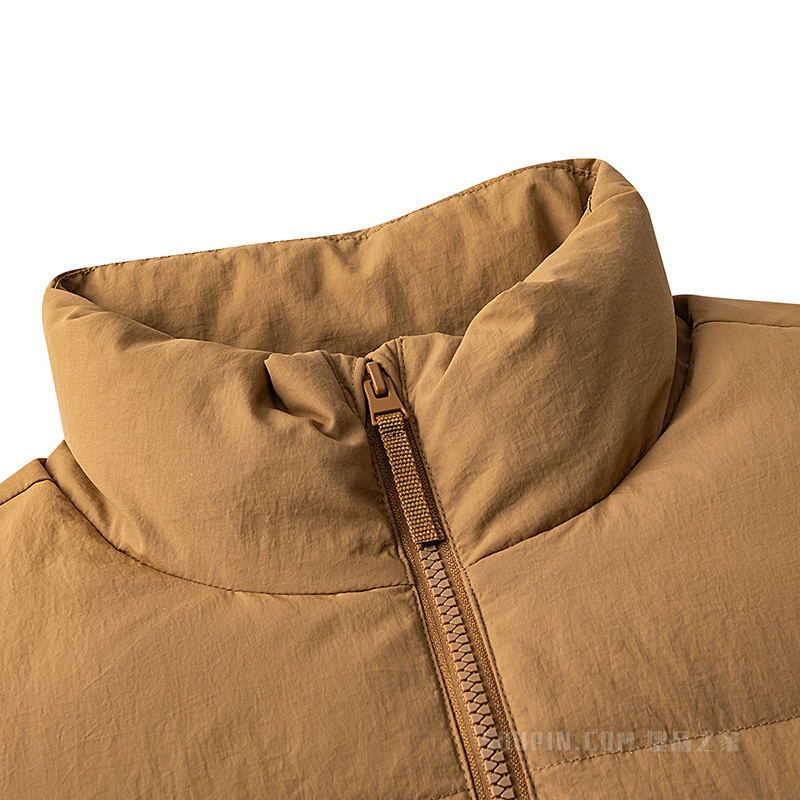 安踏「多彩羽绒」运动复古男子防泼水羽绒服