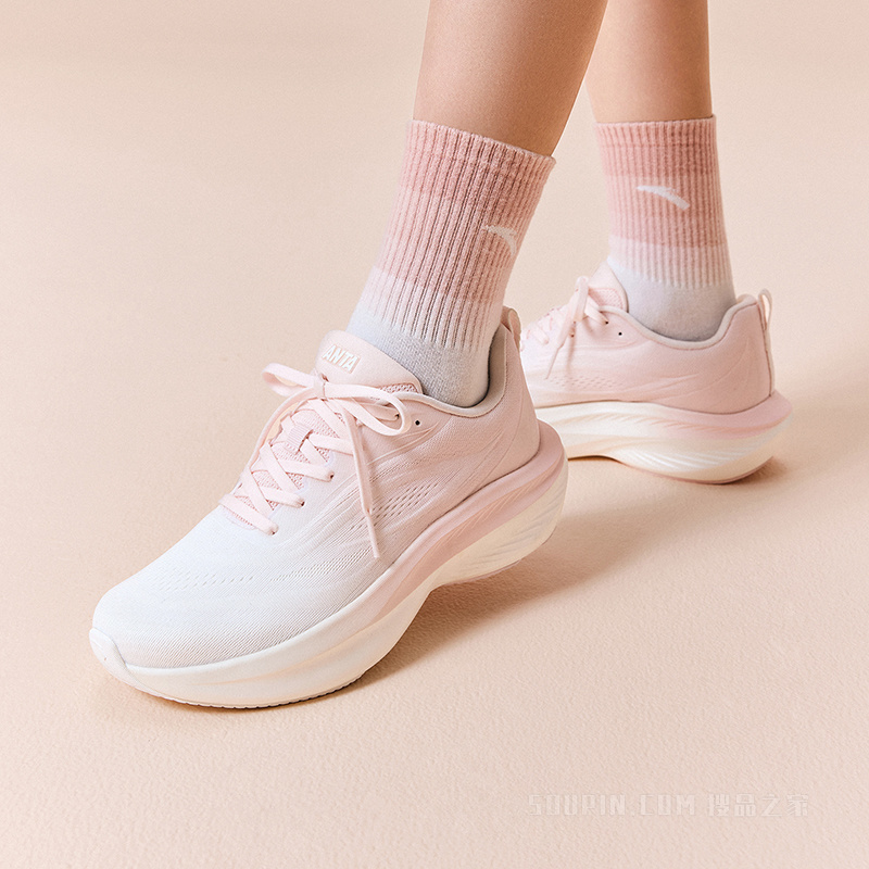 安踏叶子舒适缓震轻质增高女子跑鞋