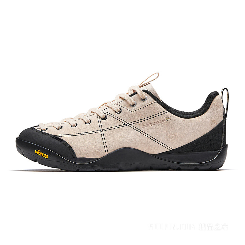 安踏冠军寻山女子户外休闲鞋