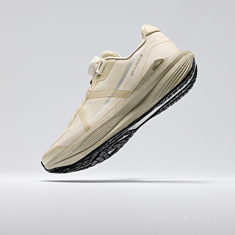 安踏冠军轻风PRO轻量舒适女子跑鞋