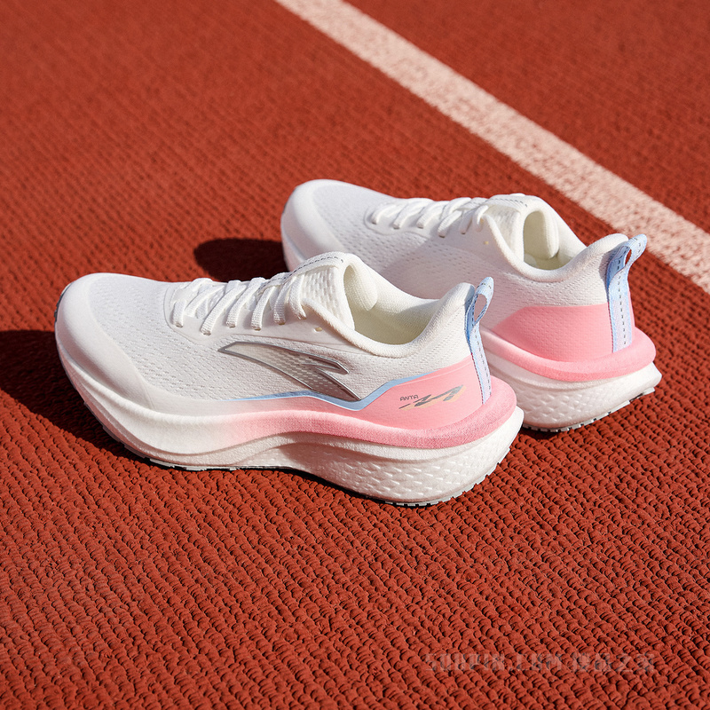 安踏马赫6代SE女子竞速训练跑鞋