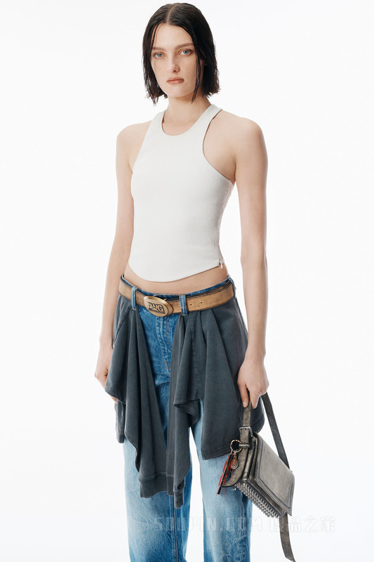 白色弹力皮革背心