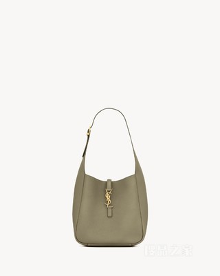 LE 5 À 7小号柔软粒面皮革手袋