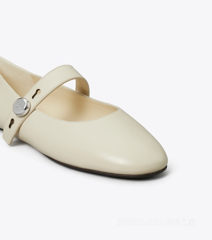 宽版 Romy 玛丽珍鞋 浅奶油色