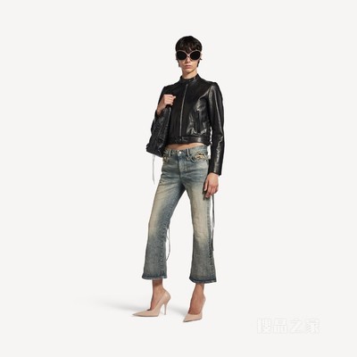 LACE FLARED CAPRI长裤