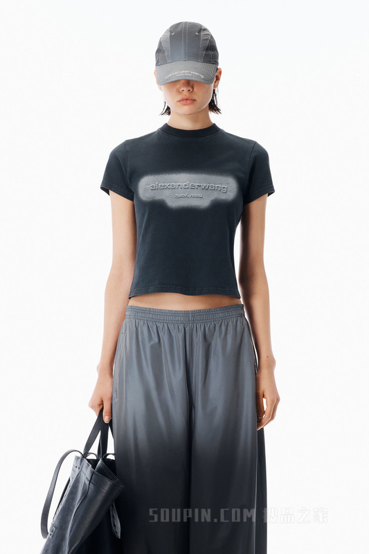 反光光环印花徽标 T 恤