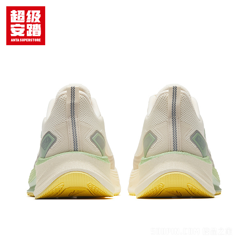 超级安踏跑步系列迅雷女子跑鞋