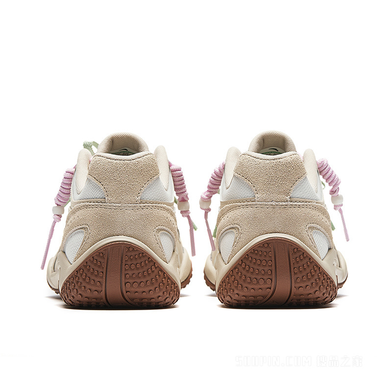 安踏女子专属可丽OUTDOOR休闲鞋