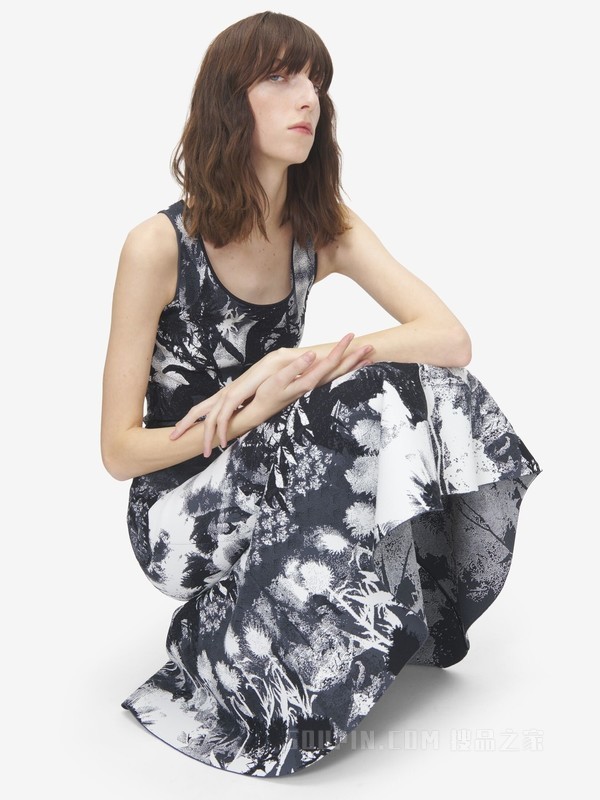 花卉提花中长连衣裙