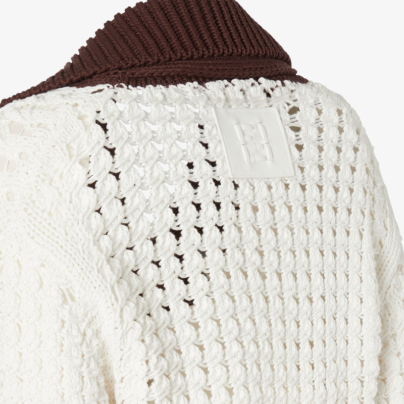 开衫 白色、棕色和红色棉质开衫