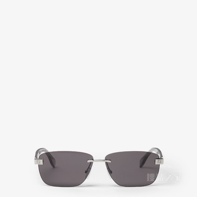 FENDI Sky 透明醋酸酯材料和银色金属太阳镜