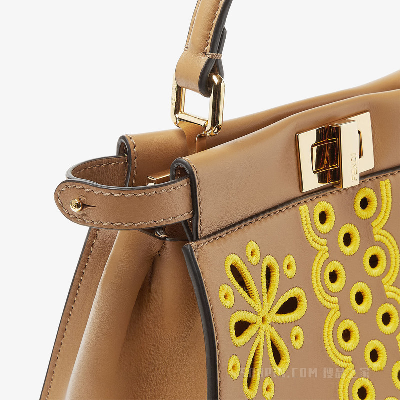 Peekaboo小号手袋