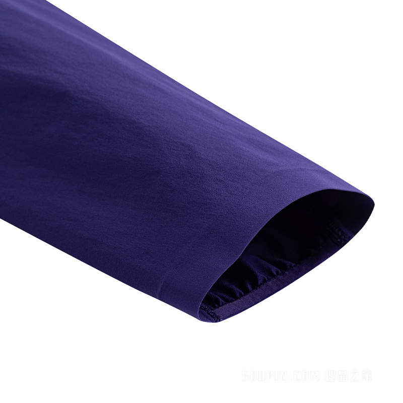 安踏冠军徒步男子无氟防泼水梭织外套