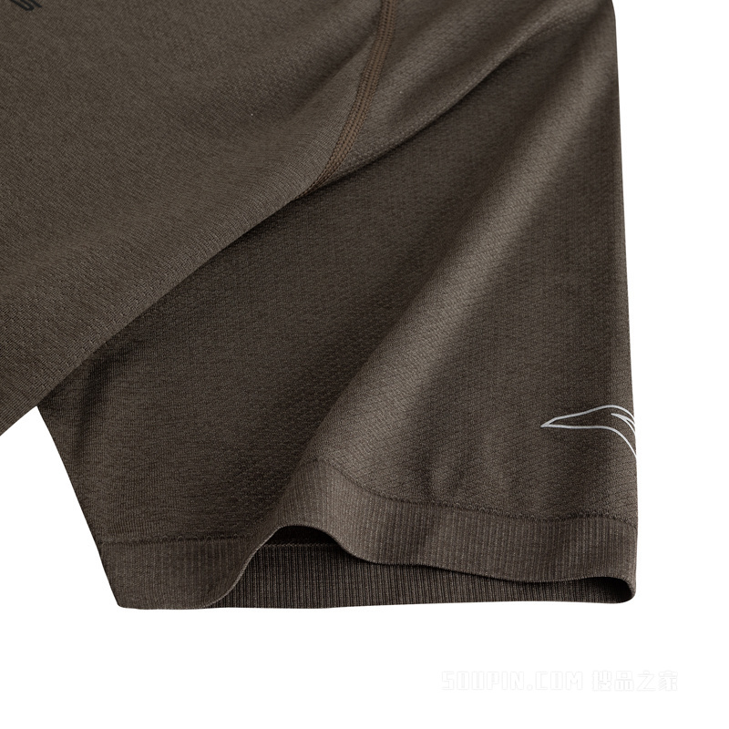 安踏进阶跑男子冰肤短袖针织衫