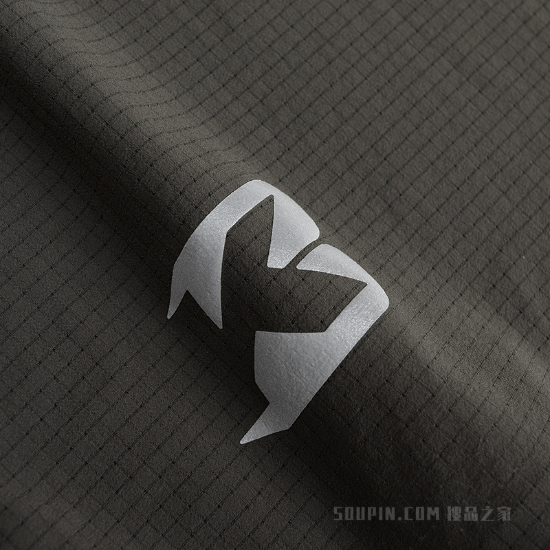 安踏竞速跑男子吸湿速干梭织短裤