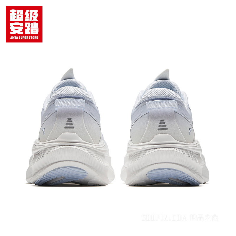 安踏叶子女子跑鞋