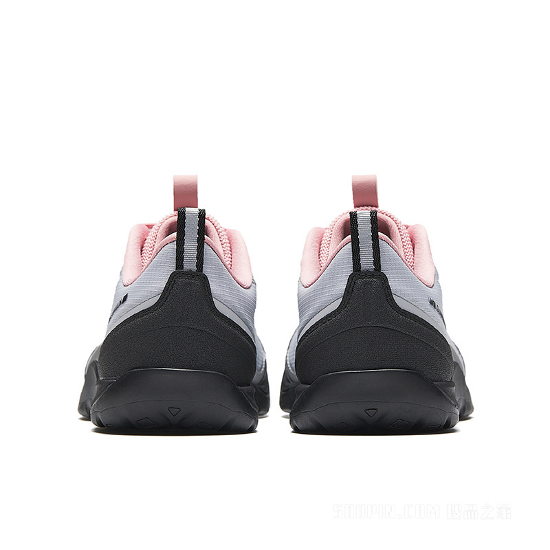 安踏冠军寻山-革网版女子休闲鞋