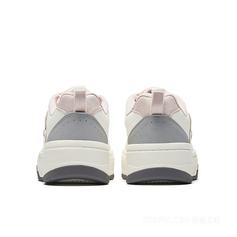 安踏奶油包女子板鞋