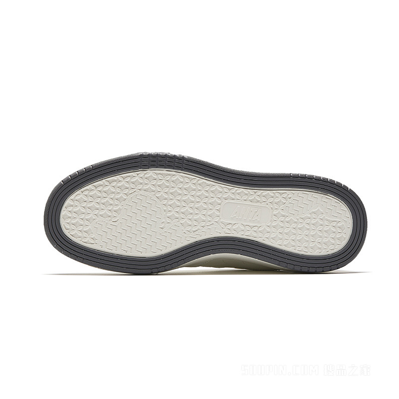 安踏奶油包女子板鞋