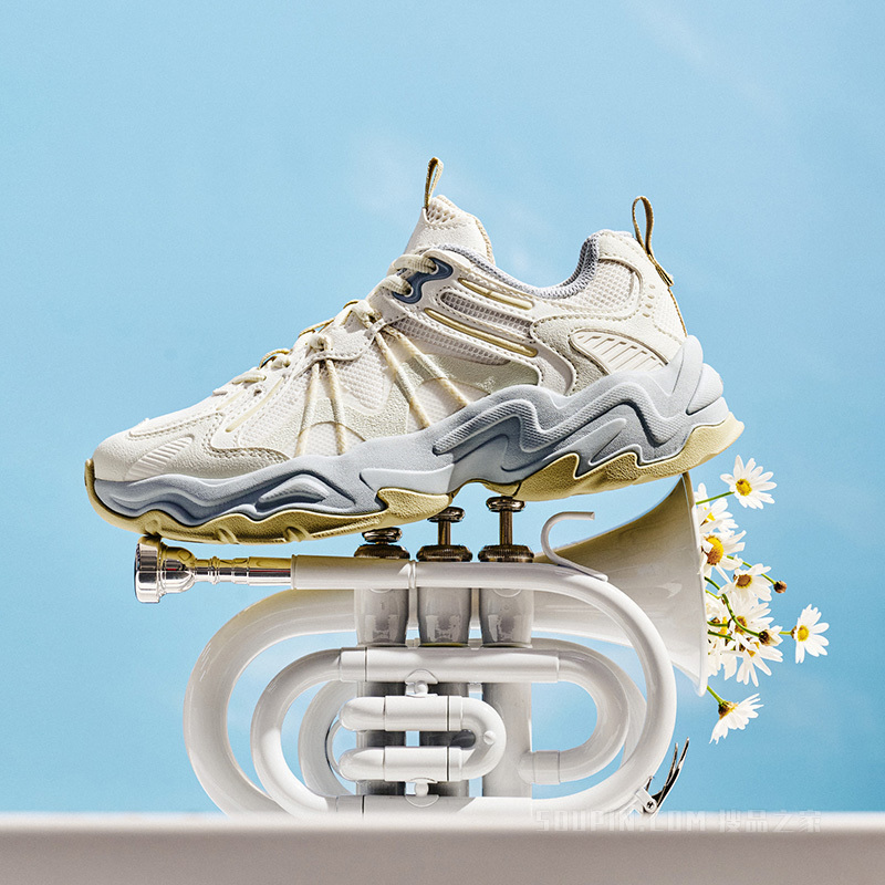 安踏陨石2V2女子休闲鞋