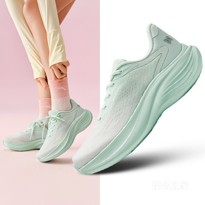 安踏跑步系列叶子女子跑鞋