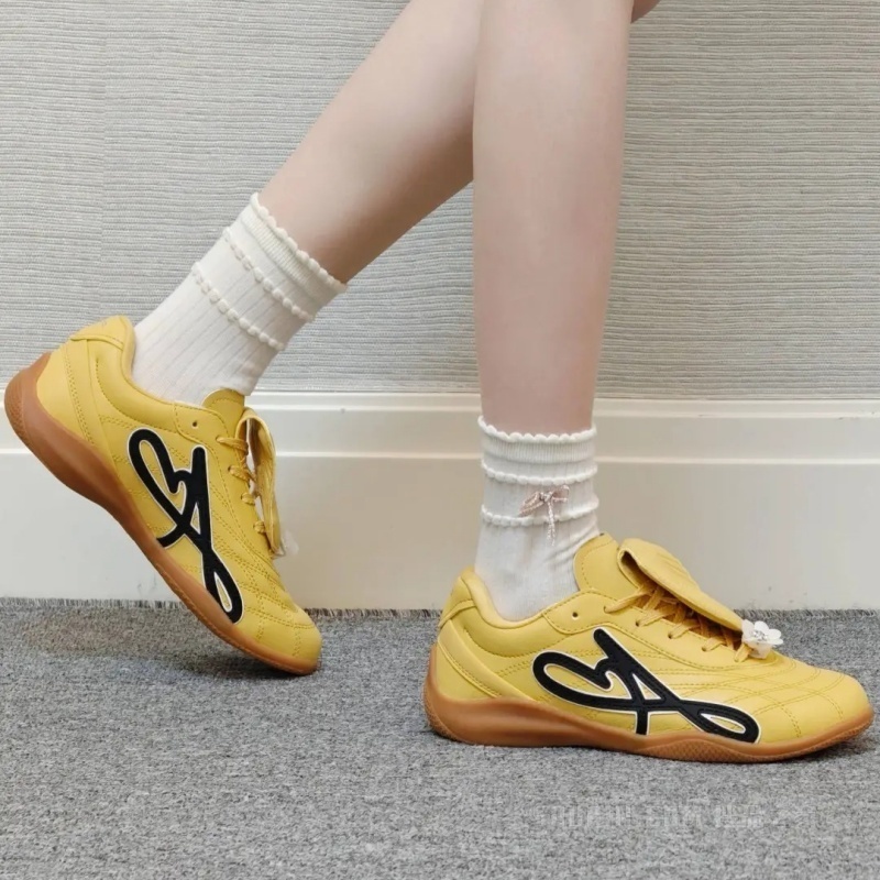 安踏生活系列可丽INDOOR女子休闲鞋