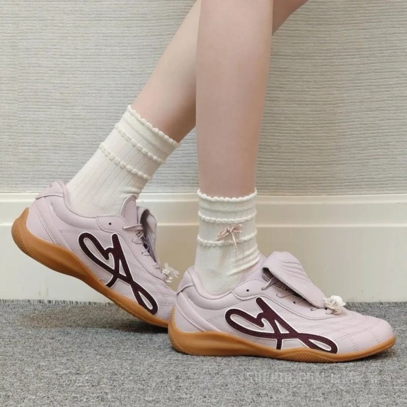 安踏生活系列可丽INDOOR女子休闲鞋