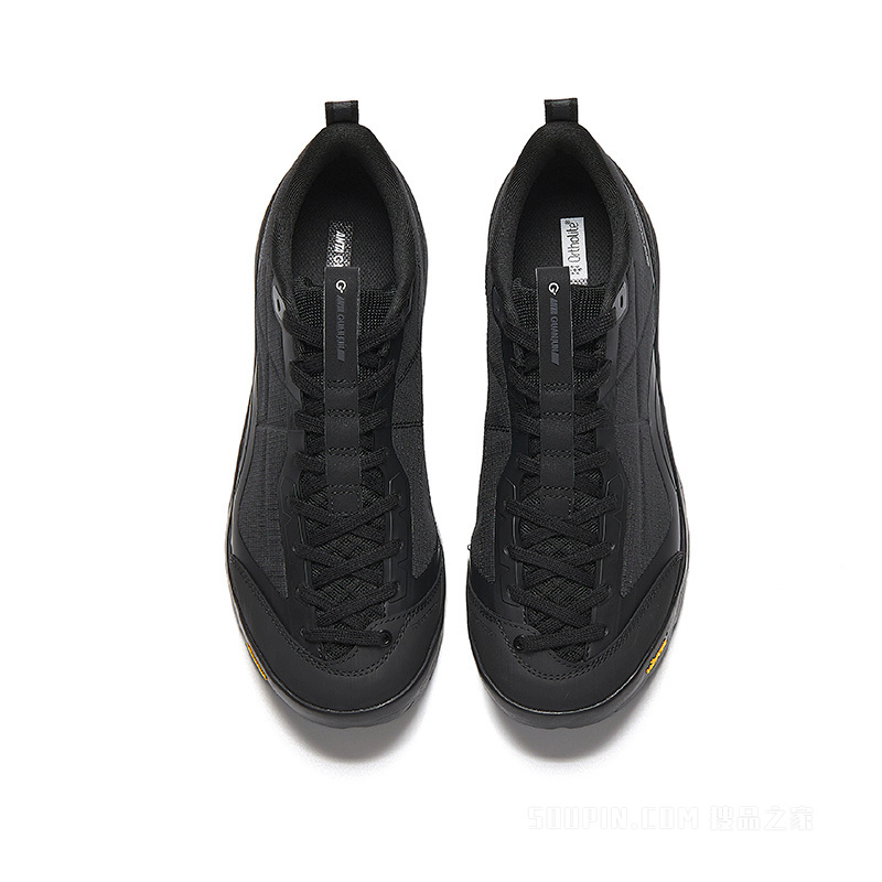 安踏冠军寻山-革网版男子休闲鞋