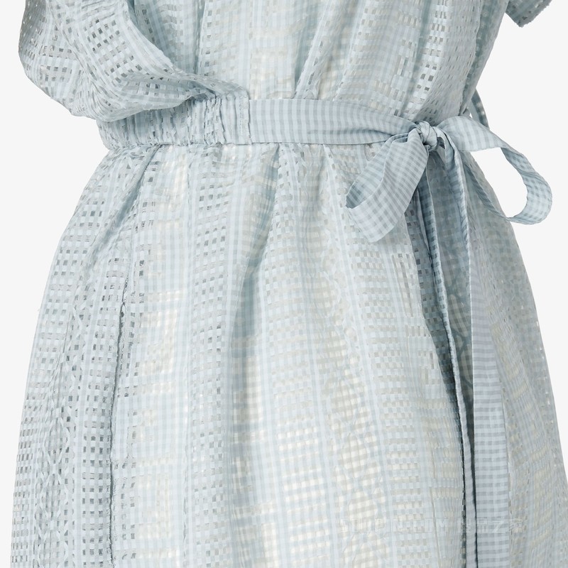 连衣裙 浅蓝色桑蚕丝混纺连衣裙