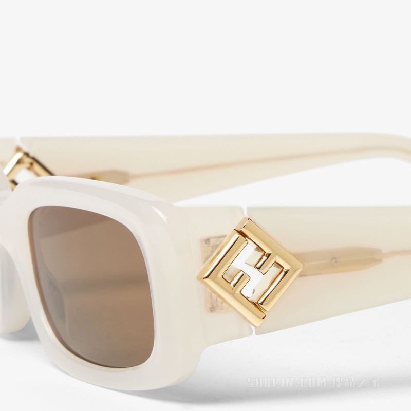 FF Diamonds 低鼻梁架设计奶油色半透明醋酸酯材料太阳镜