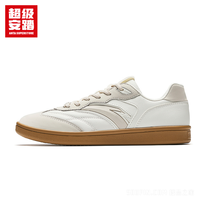 安踏女子欧贯板鞋