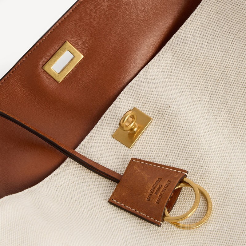 RODEO中号手提包