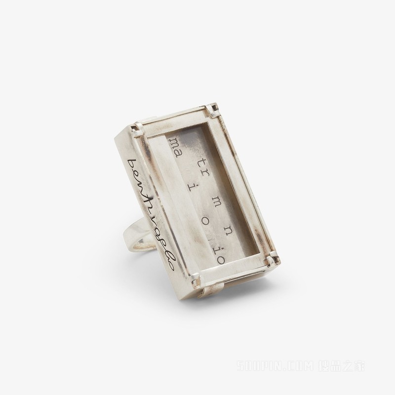 “Matrimonio Manicomio”戒指 FENDI x Mirella Bentivoglio联名复古银质与玻璃戒指