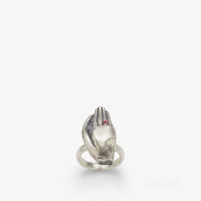 “Mano”戒指 FENDI x Mirella Bentivoglio联名复古银戒指