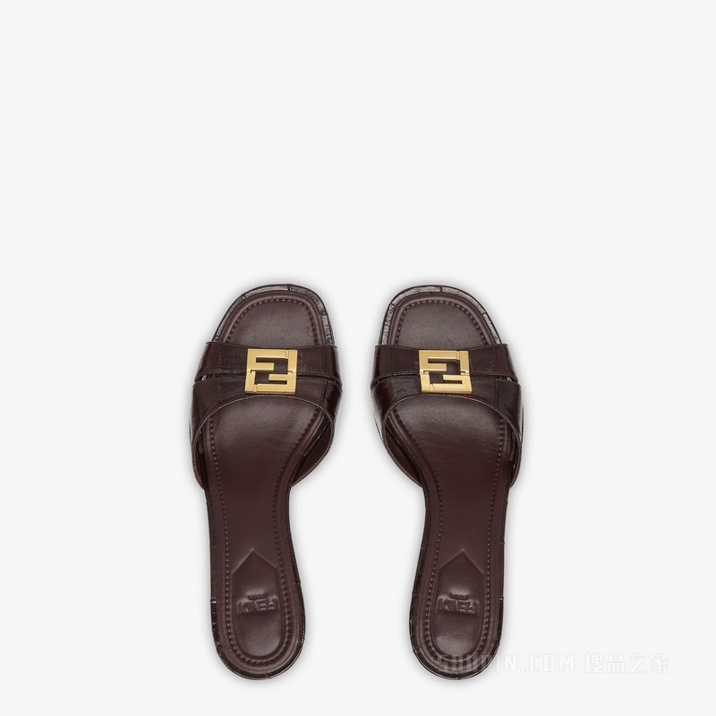 FENDI FFold 棕色鱼皮革中跟凉鞋
