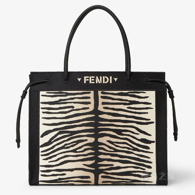 FENDI Magic大号托特包 米色和黑色虎纹效果刺绣布料托特包