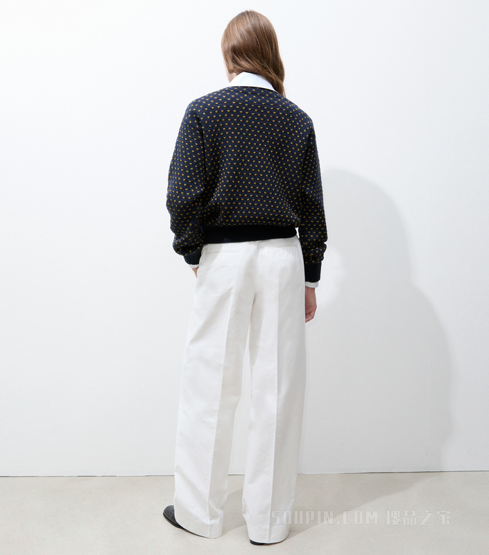 【新品】刺绣羊毛毛衣 海军蓝